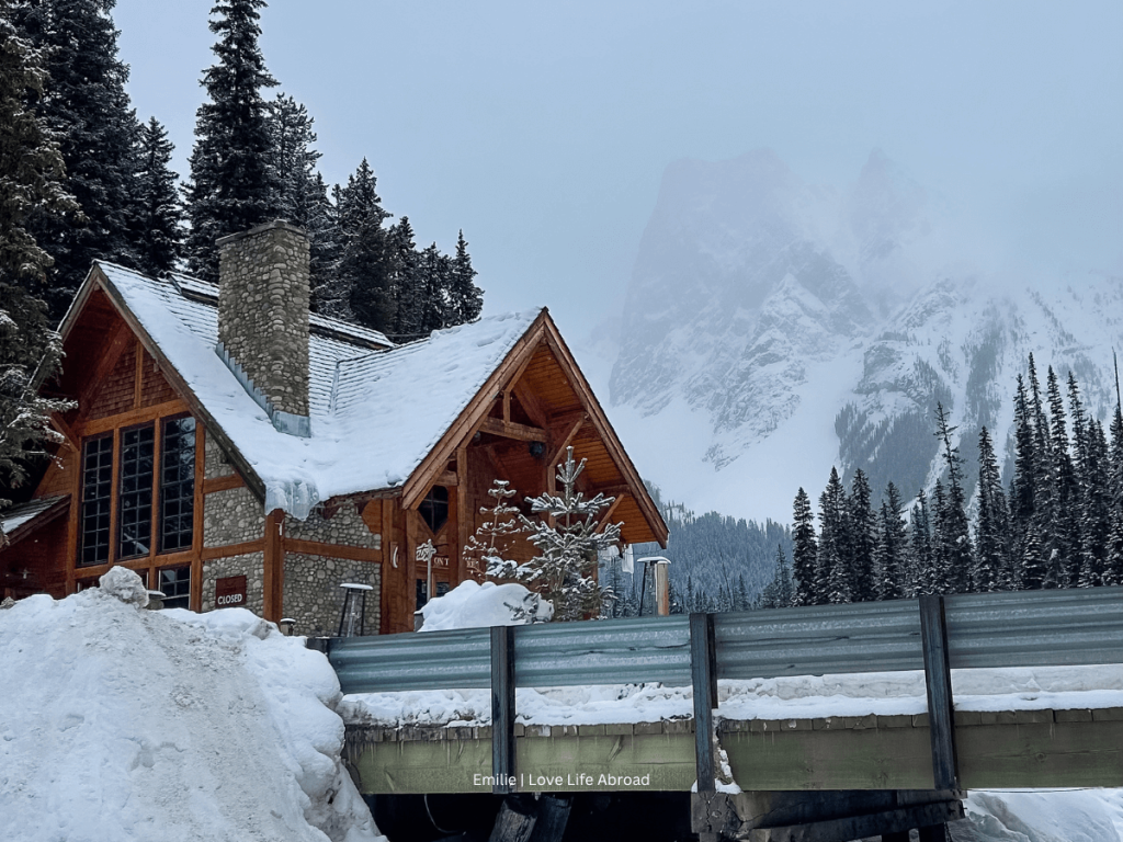 Emerald Lodge in Yoho National Park